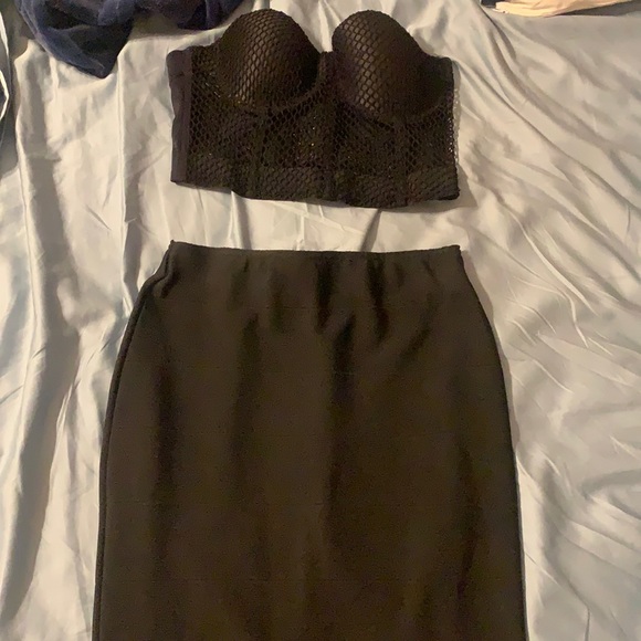 Two piece skirt set from poshbyv - Picture 1 of 2